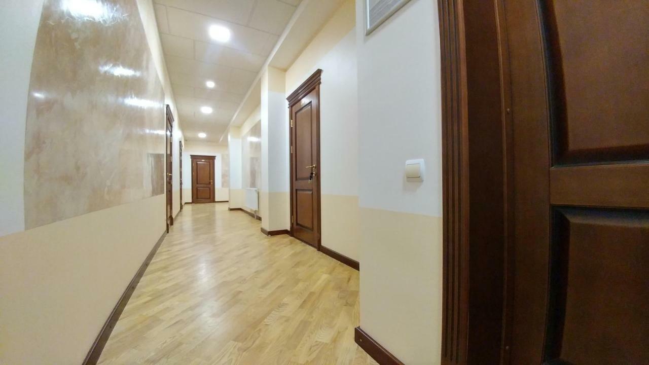 Hotel Meridian Brody Luaran gambar