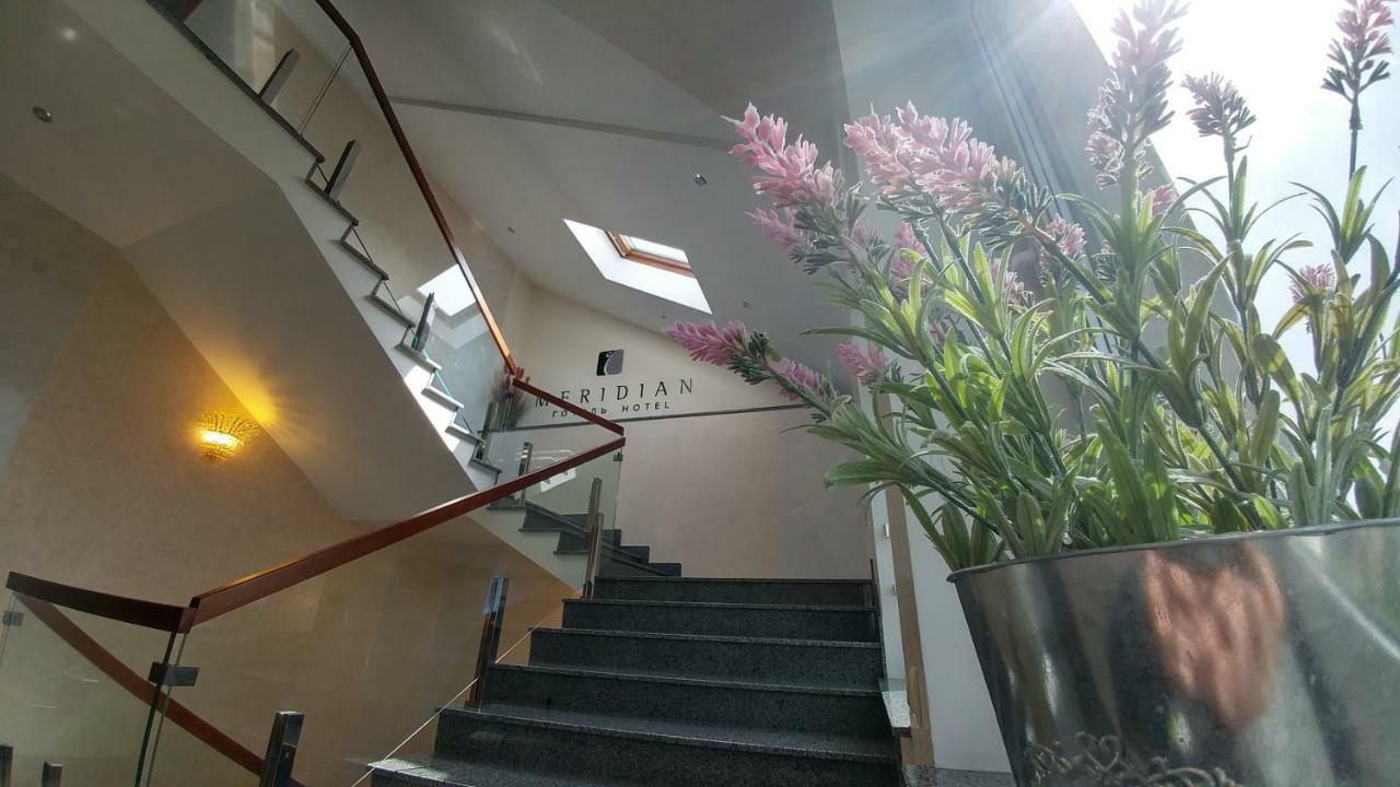 Hotel Meridian Brody Luaran gambar