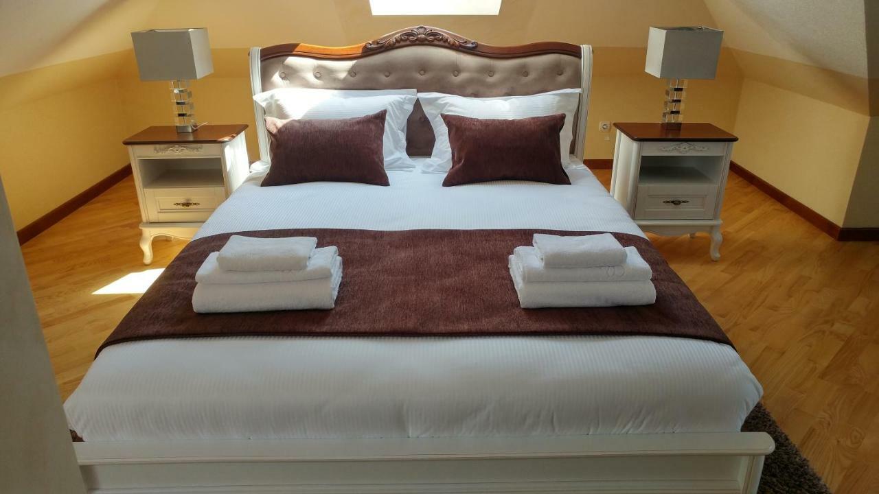 Hotel Meridian Brody Luaran gambar