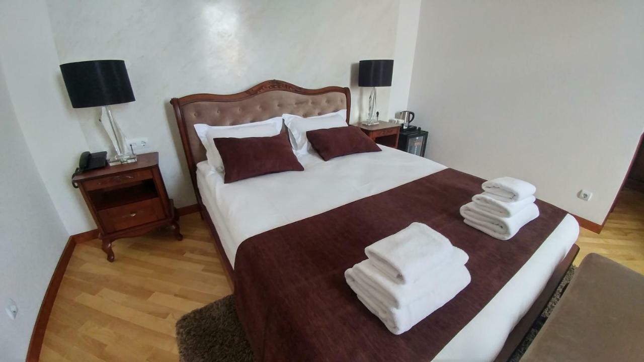 Hotel Meridian Brody Luaran gambar