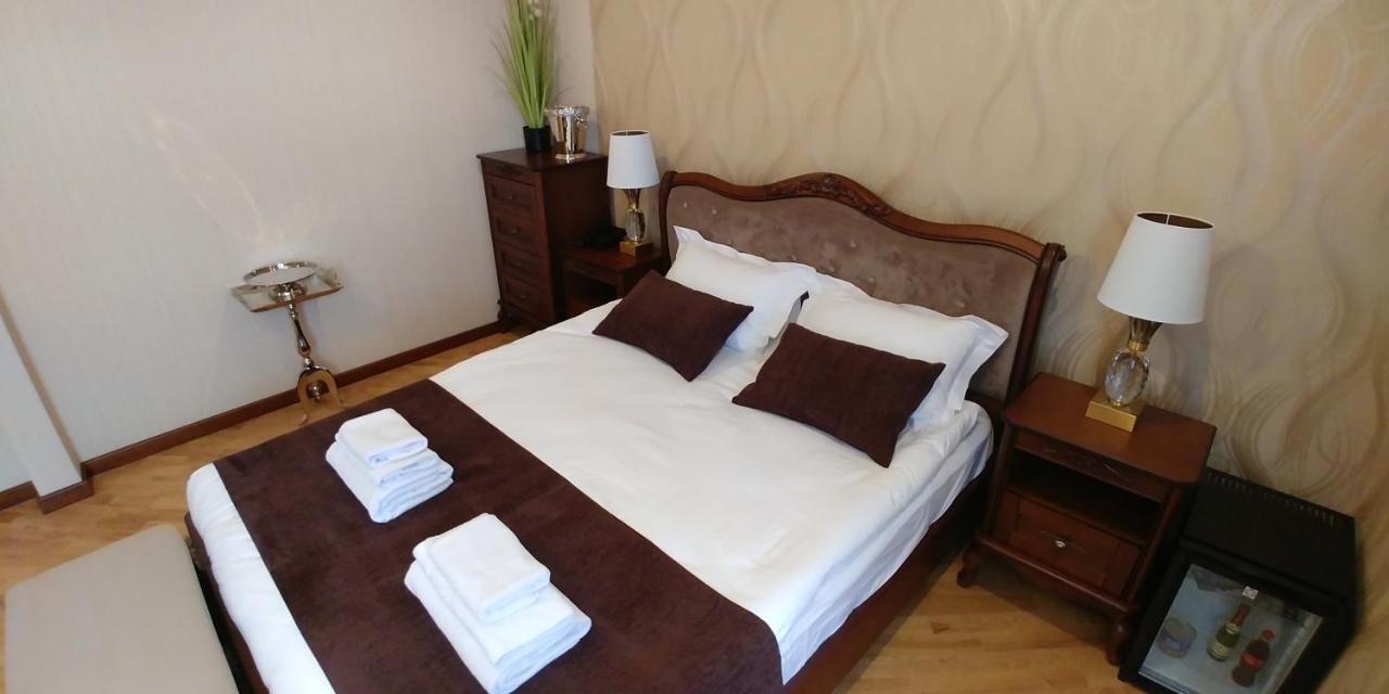 Hotel Meridian Brody Luaran gambar