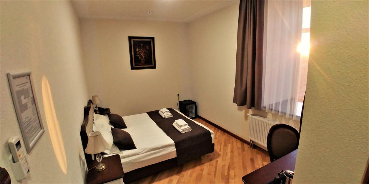 Hotel Meridian Brody Luaran gambar